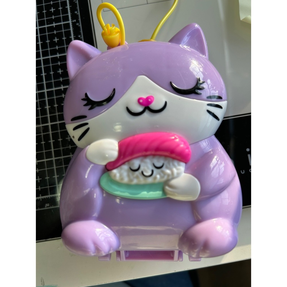 Polly Pocket Sushi Shop Cat Compact, Japanese Sushi-Themed Toys Play Fun